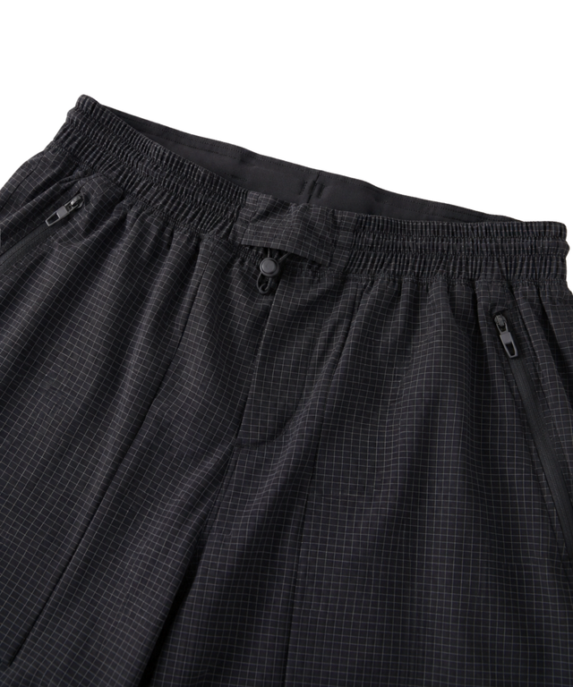 AeroEase Grid Performance Shorts (7” Inseam)