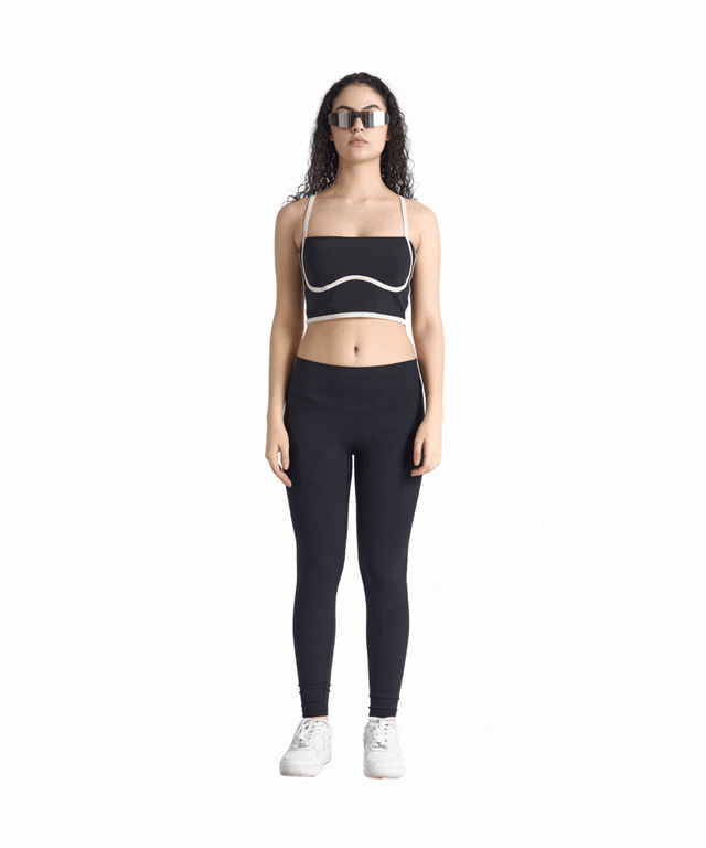 FlowForm Outline Cropped Tank (with built in pads)