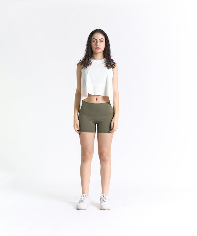 CloudEase Cropped Flow Tank