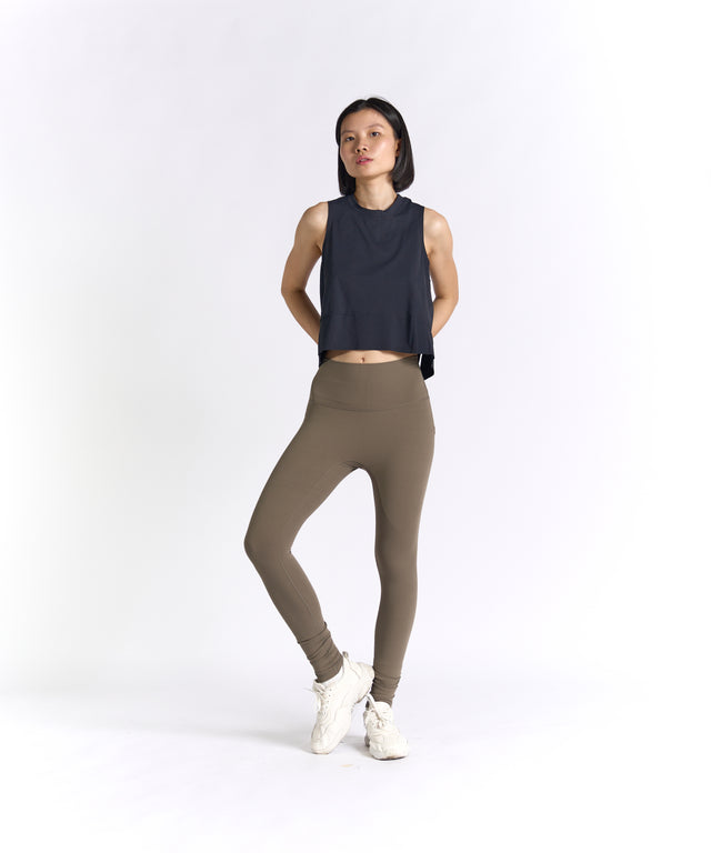CloudEase Cropped Flow Tank