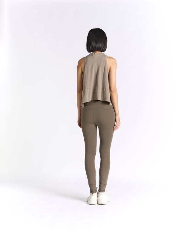 CloudEase Cropped Flow Tank