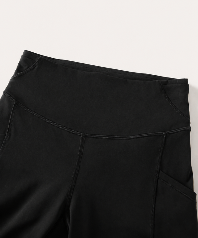 SwiftForm Reflective Multi-Pocket 26" Leggings