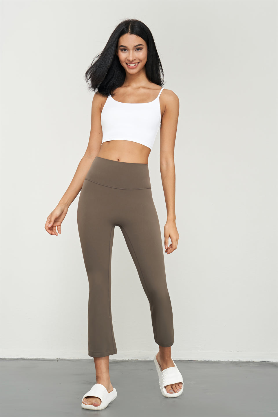 CROPPED GROOVEY PANTS