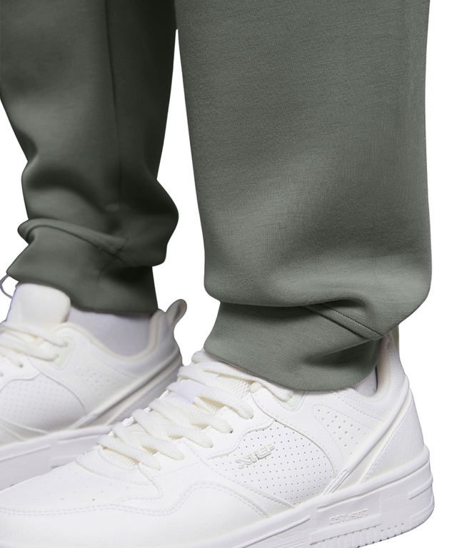 CloudEase Relaxed Joggers