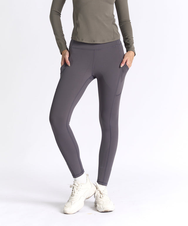 SwiftForm Circuit 26” Leggings with Pockets