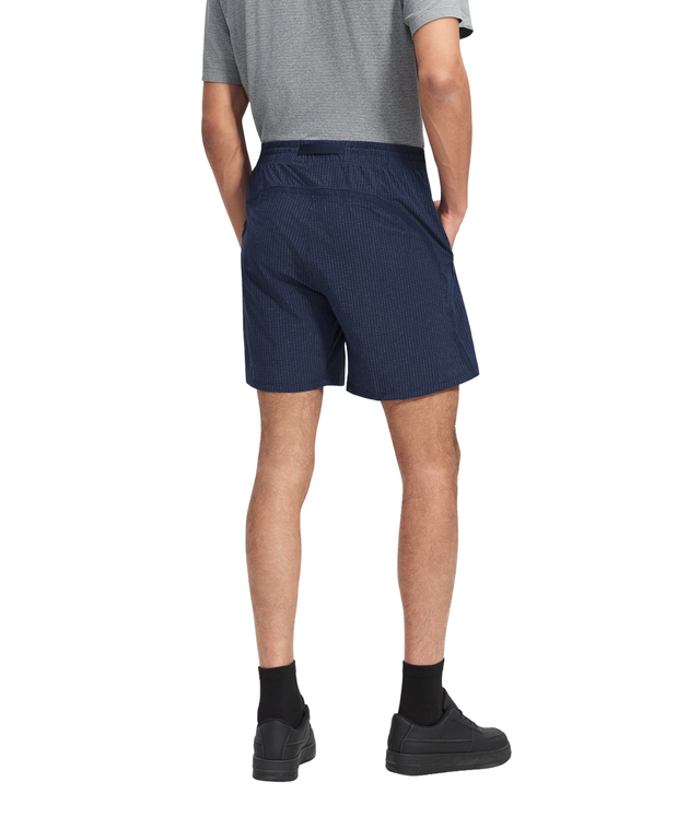 AeroEase Grid Performance Shorts (7” Inseam)