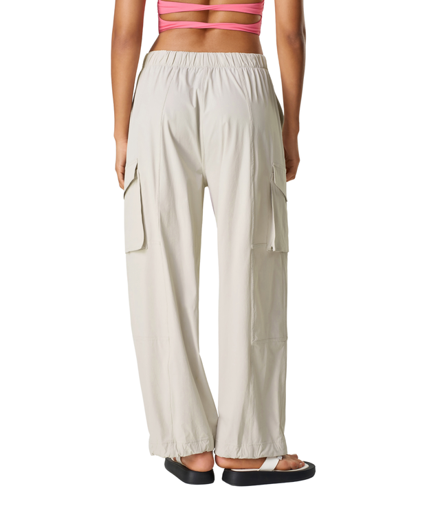 AeroEase Relaxed Cargo Pants